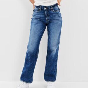 NEW American Eagle Medium Wash Denim Curvy 90s Straight Leg Jeans 14 Short